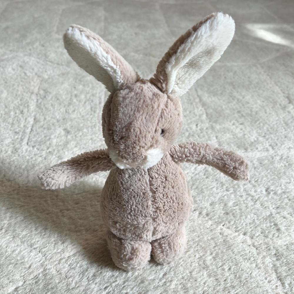 Jellycat Bobtail Bunny